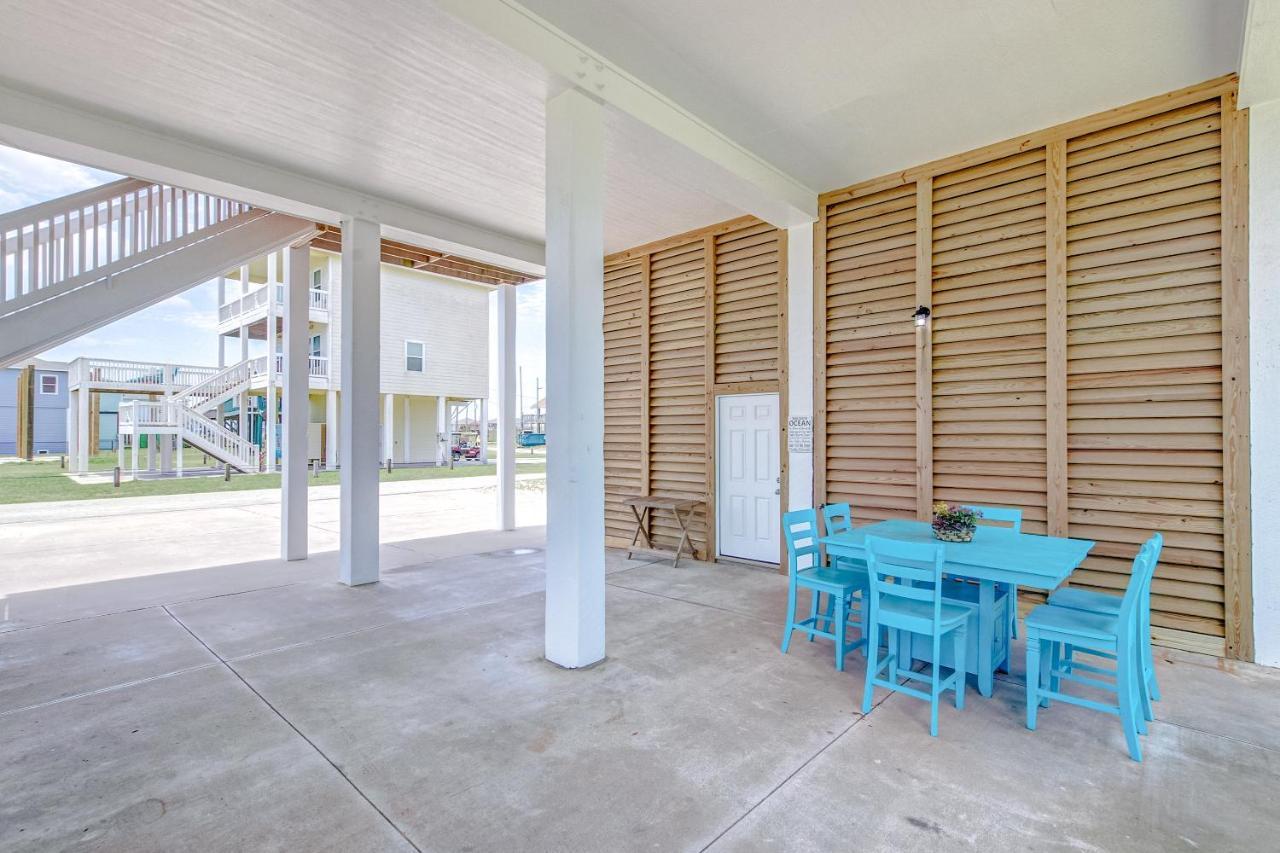 Spring Break Specials! Front Row Views - Tiki Bar - Playground Villa Bolivar Peninsula Kültér fotó